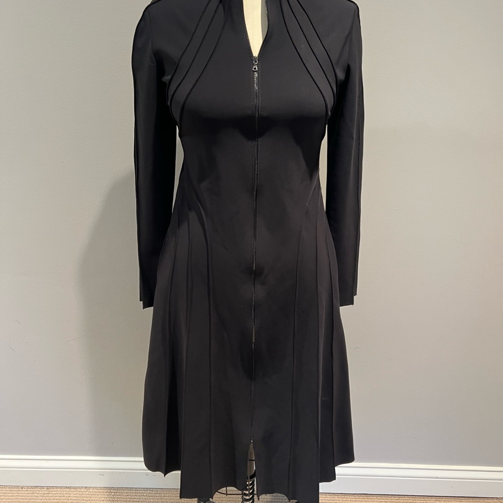 Maria Pinto seamed zip front jacket or dress, NWT Small